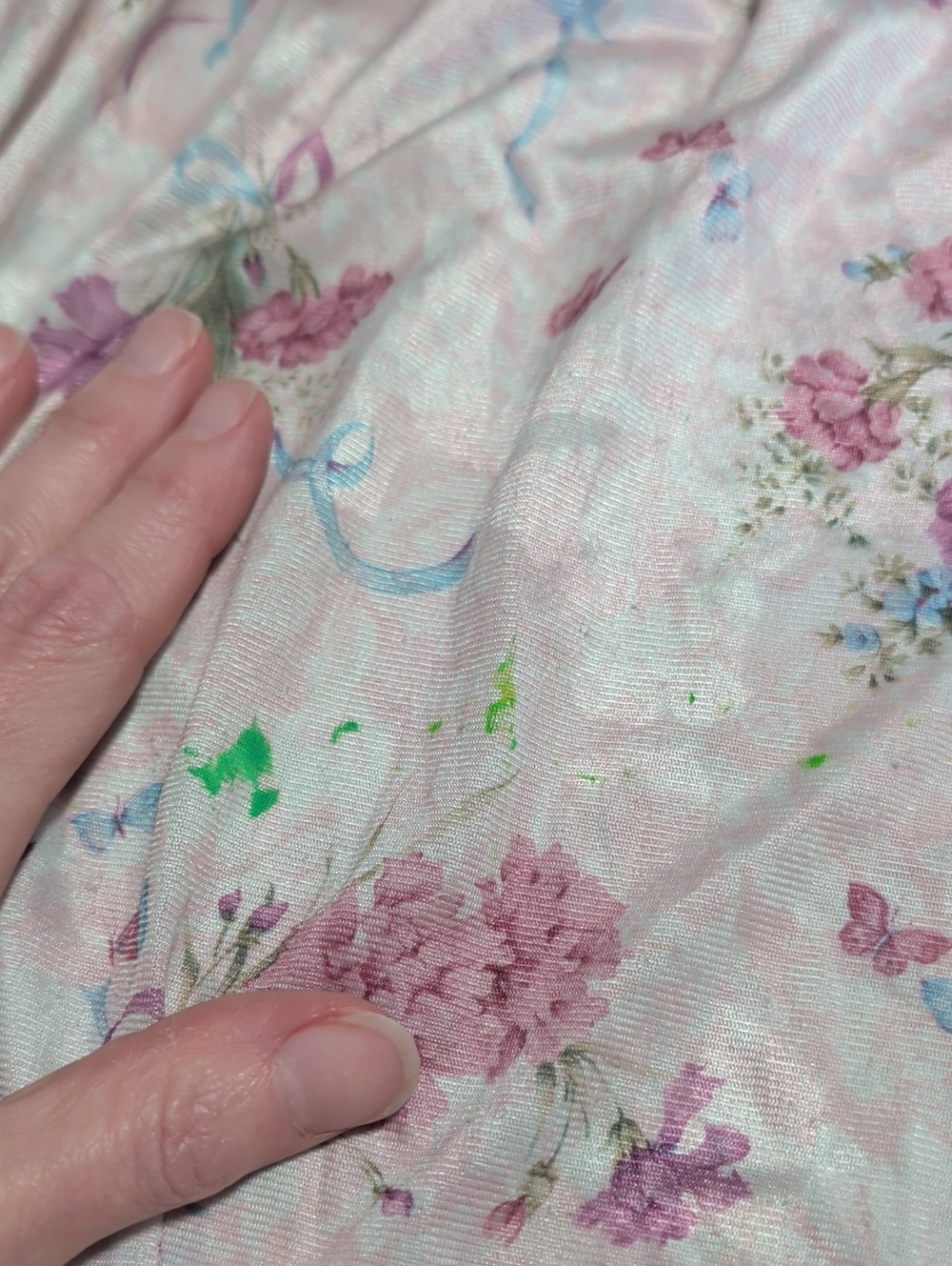 Vintage 80's Vanity Fair Floral Lace-Trim Nightgown - Picture 8 of 9
